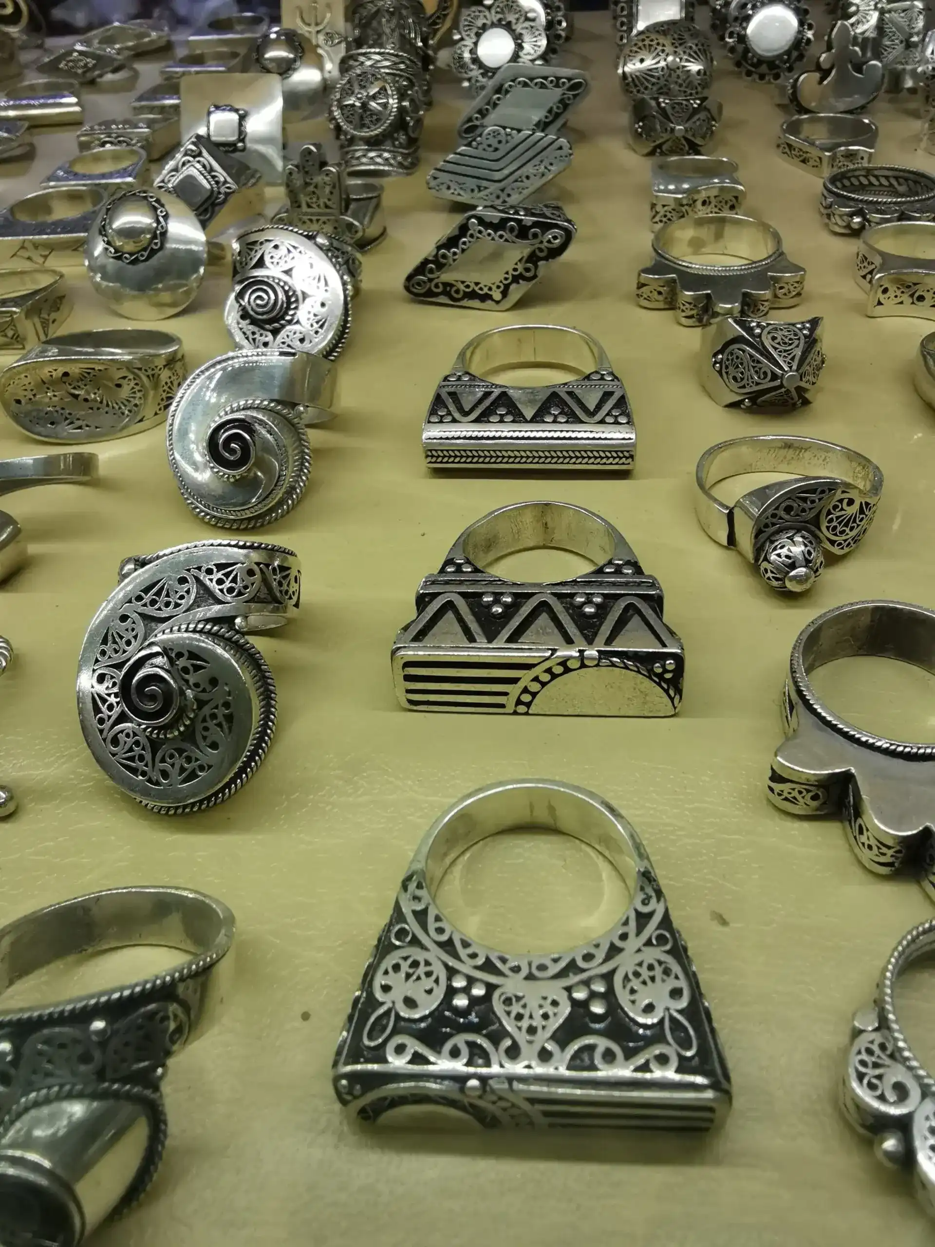 Goldsmithing - \"Deg Souiri\" Jewelry Workshop - Essaouira’s Traditional Technique
