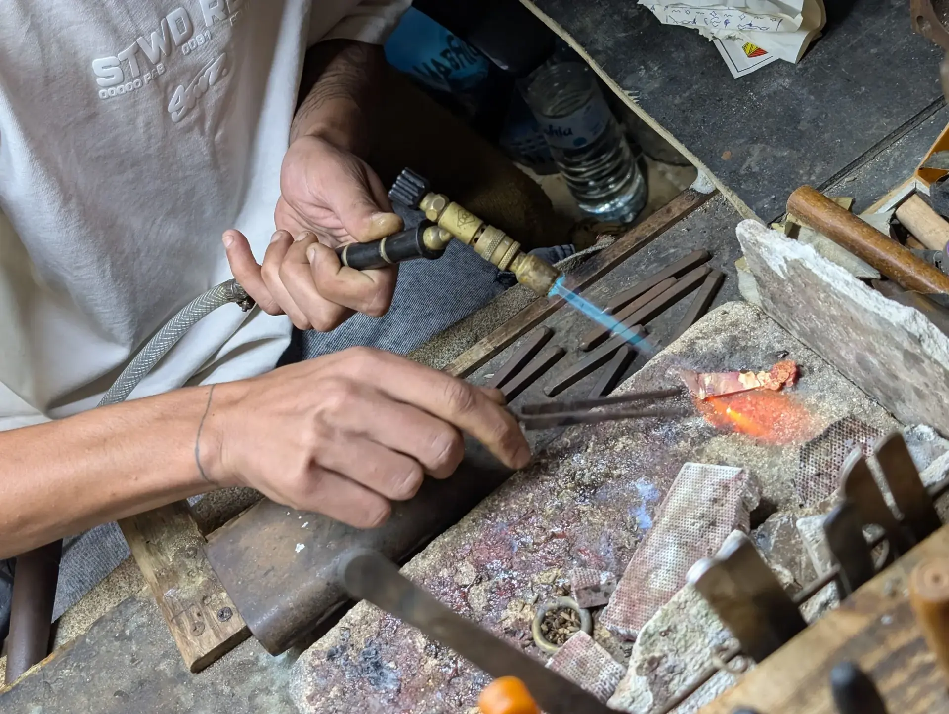 Essaouira: Bronze Jewelry Workshop - Gallery