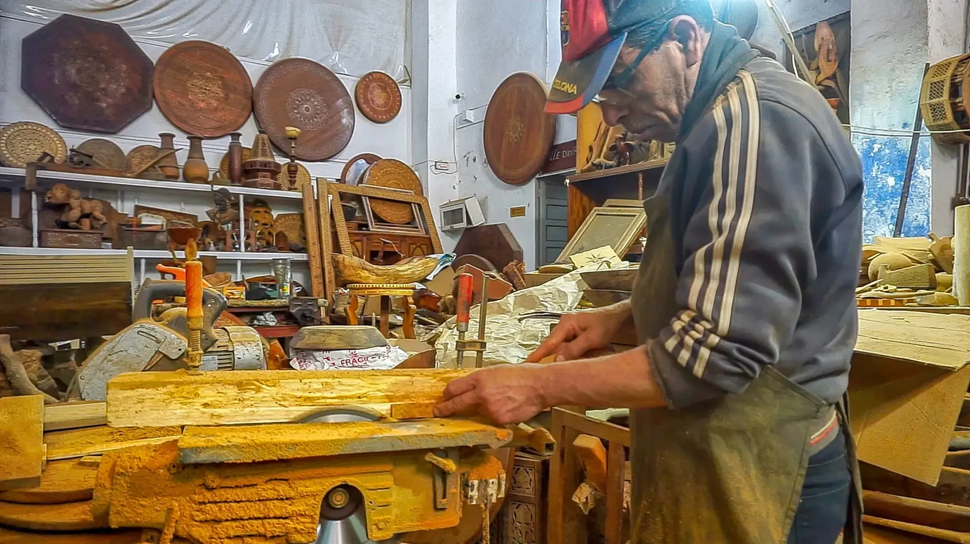 Moroccan Woodwork Workshop Visit in Essaouira - Gallery